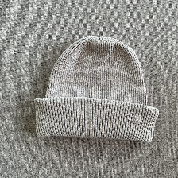 NWOT Aday Grey Cashmere Wool Beanie Balaclava Winter Hat - Picture 1 of 8